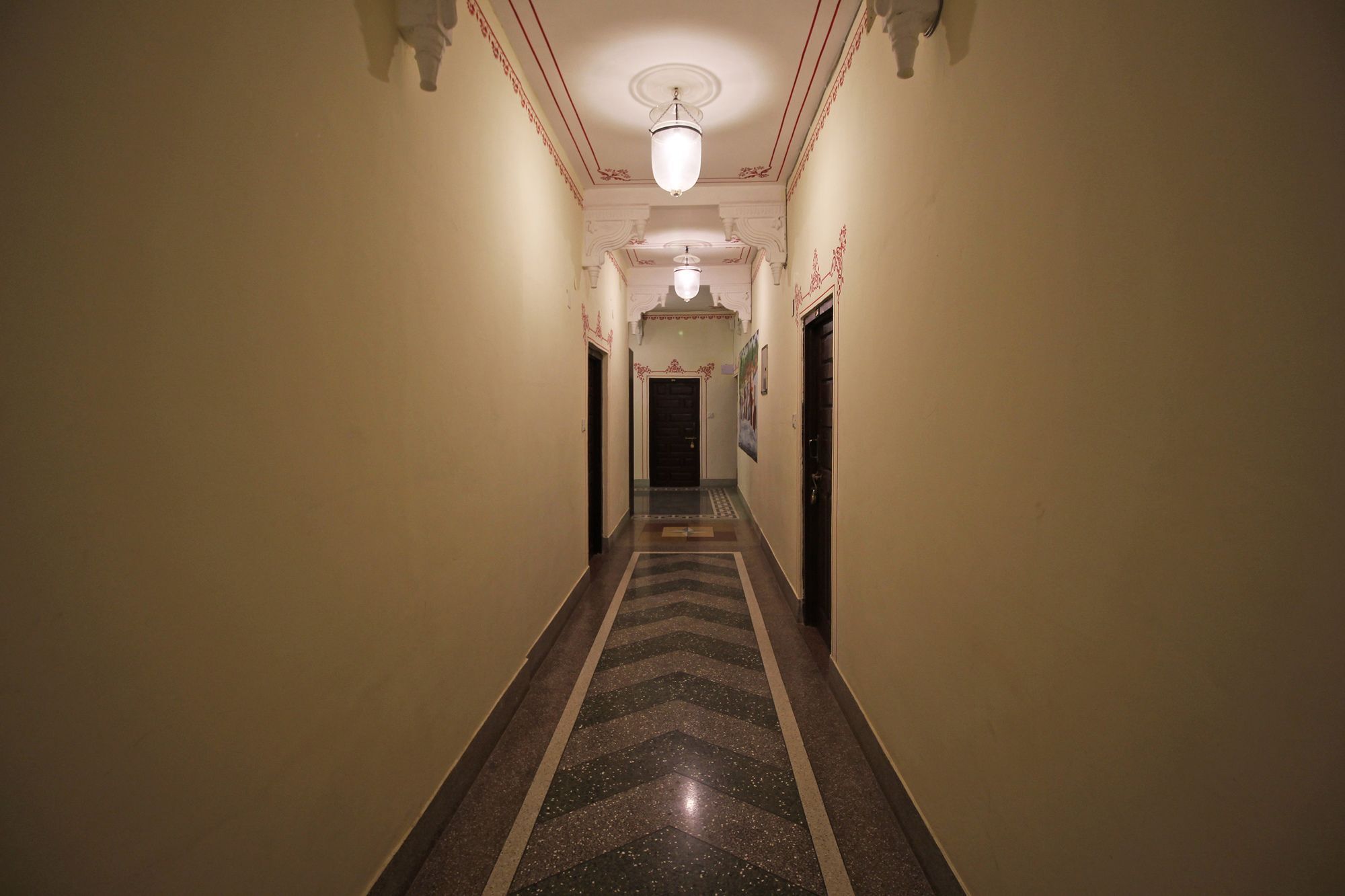 Oyo 9161 Hotel Janak Vilas Udaipur Eksteriør bilde