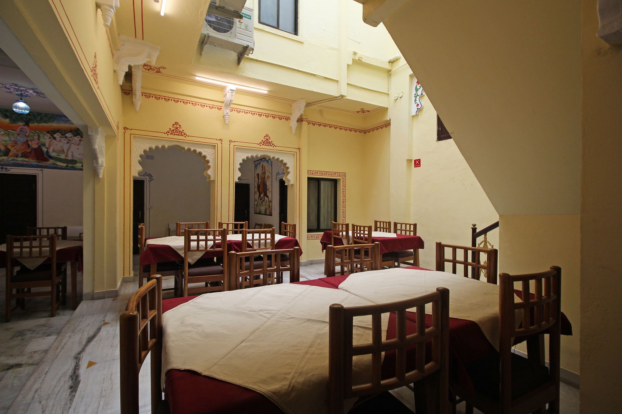 Oyo 9161 Hotel Janak Vilas Udaipur Eksteriør bilde